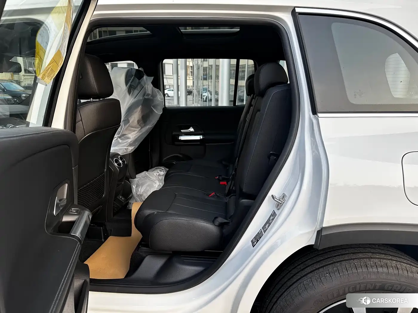 Mercedes-Benz GLB 2025 Белый из Китая, фото 4