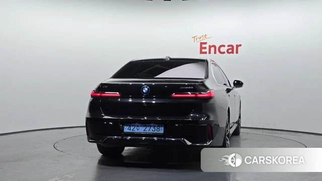 BMW i7 (G70) id 4421511 из Кореи 30