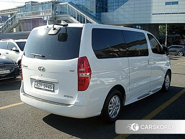 Hyundai The New Grand Starex id 3520269 из Кореи 14