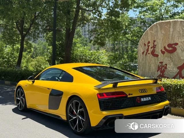 Audi R8 2023 Желтый из Китая, фото 4