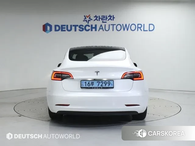 Tesla Model 3 id 2989791 из Кореи 13