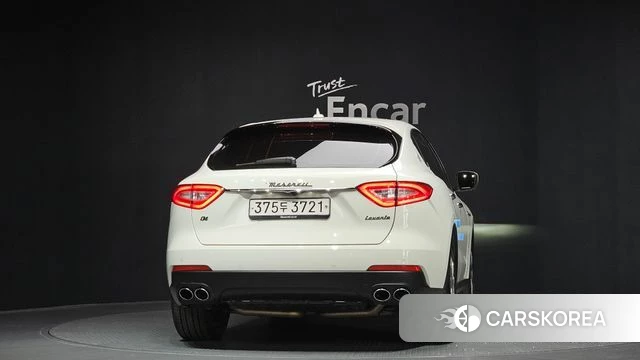 Maserati Levante id 4356121 из Кореи 27