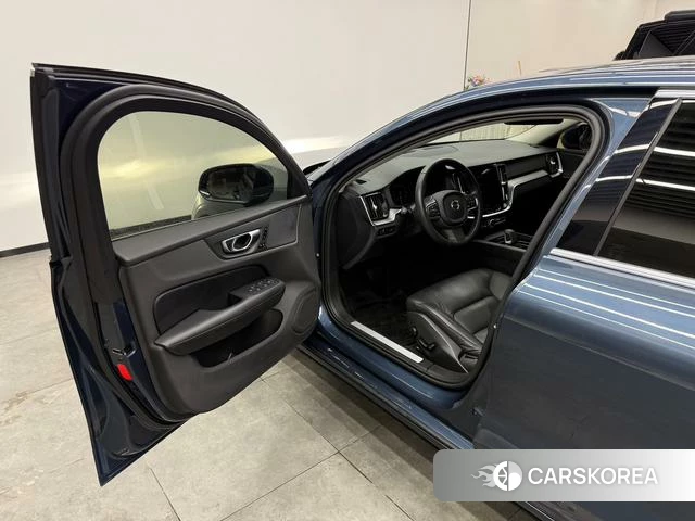 Volvo S60 id 4253611 из Китая 13