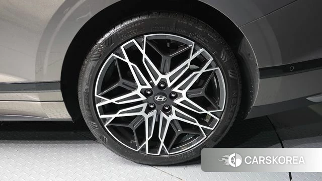 Hyundai Grandeur Hybrid (GN7) id 4928621 из Кореи 26