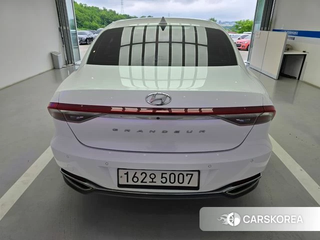Hyundai The New Grandeur IG id 4355962 из Кореи 13