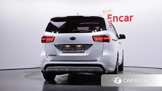 Kia All New Carnival id 3014046 из Кореи 14