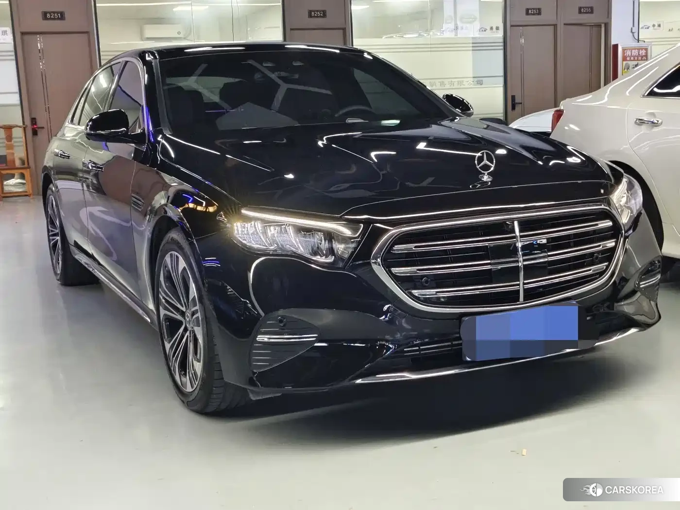 Mercedes-Benz E-Class id 4589285 из Китая 8