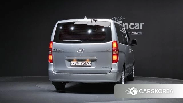 Hyundai The New Grand Starex id 4325119 из Кореи 14