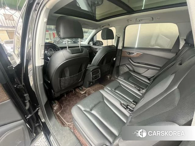 Audi Q7 id 4299914 из Китая 18