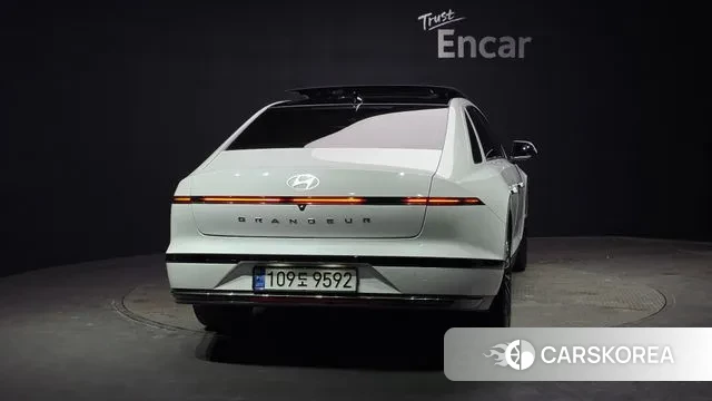 Hyundai Grandeur Hybrid (GN7) id 3591234 из Кореи 14