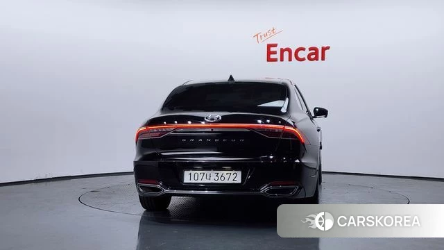Hyundai The New Grandeur IG id 4310282 из Кореи 14