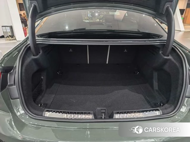 Audi A5L id 4290544 из Китая 15