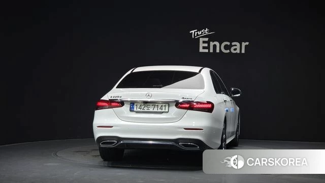 Mercedes-Benz E-Class W213 id 4619350 из Кореи 27