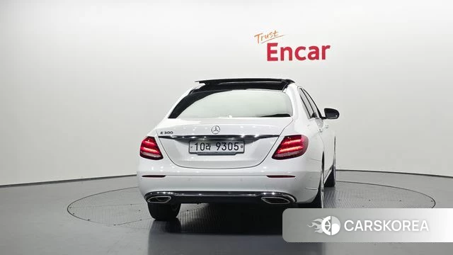 Mercedes-Benz E-Class W213 id 4339335 из Кореи 24