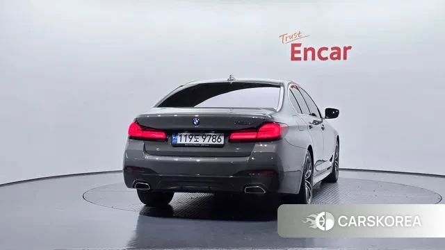 BMW 5 Series (G30) id 3479386 из Кореи 14