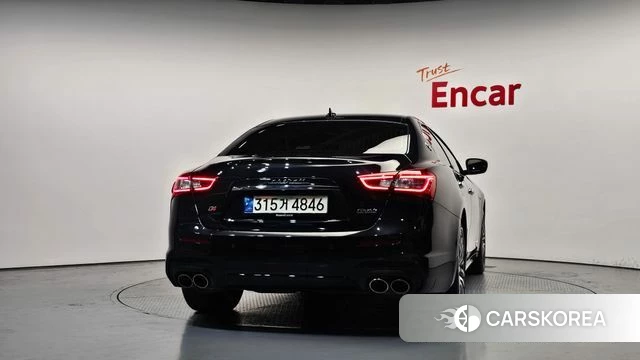 Maserati Ghibli id 4666992 из Кореи 14