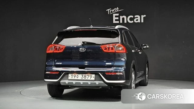 Kia Niro id 4345654 из Кореи 24