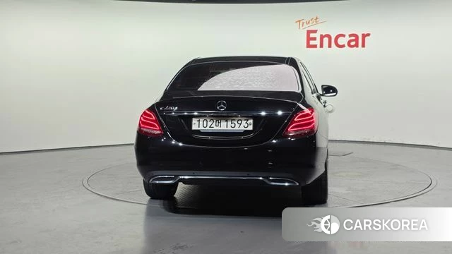 Mercedes-Benz C-Class W205 id 4325953 из Кореи 25