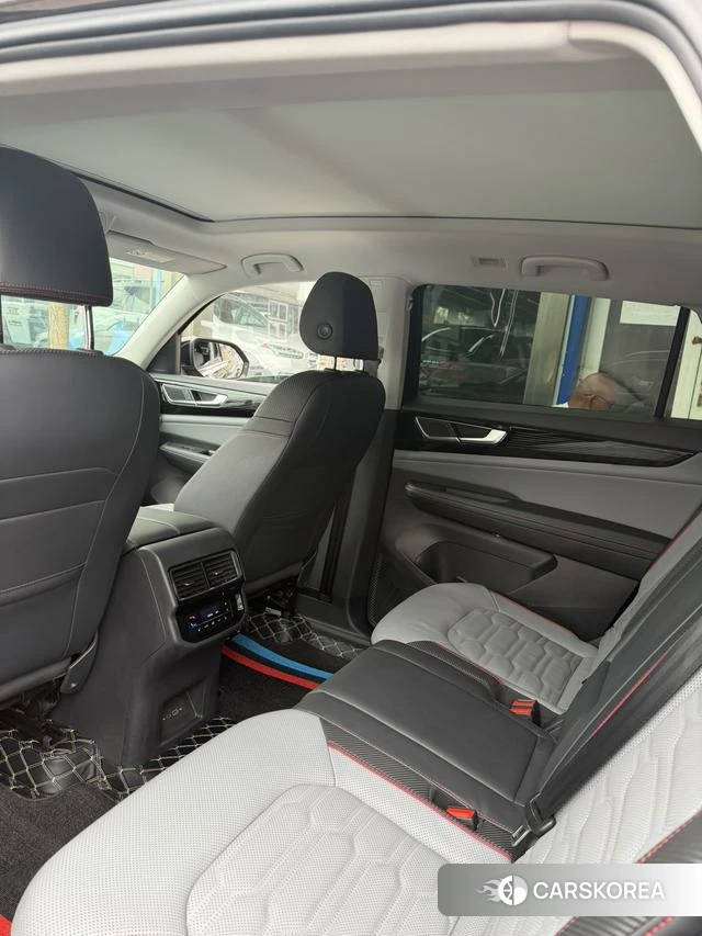 Volkswagen Tourang id 4329172 из Китая 8