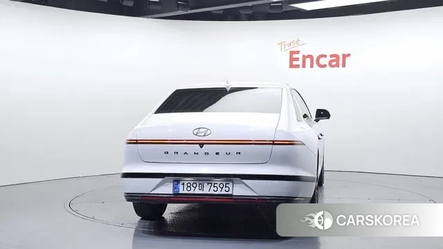 Hyundai Grandeur (GN7) id 3508016 из Кореи 14