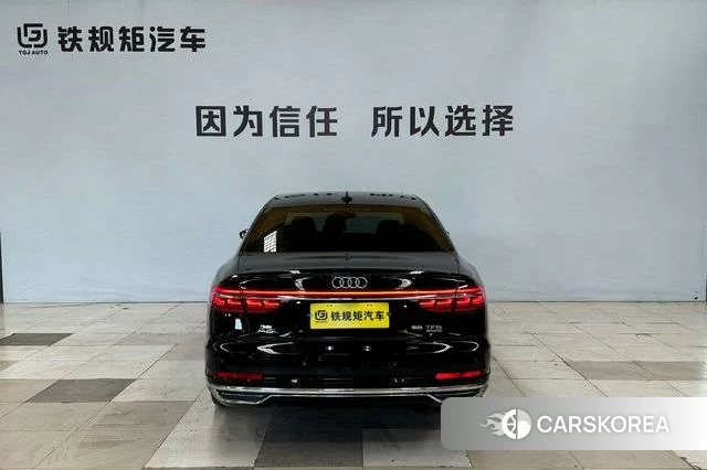 Audi A8 id 4263910 из Китая 11