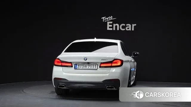 BMW 5 Series (G30) id 2931968 из Кореи 14