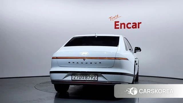 Hyundai Grandeur (GN7) id 3811745 из Кореи 14