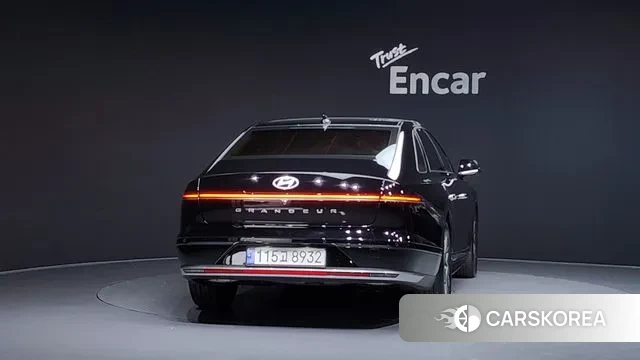 Hyundai Grandeur (GN7) id 3518294 из Кореи 14