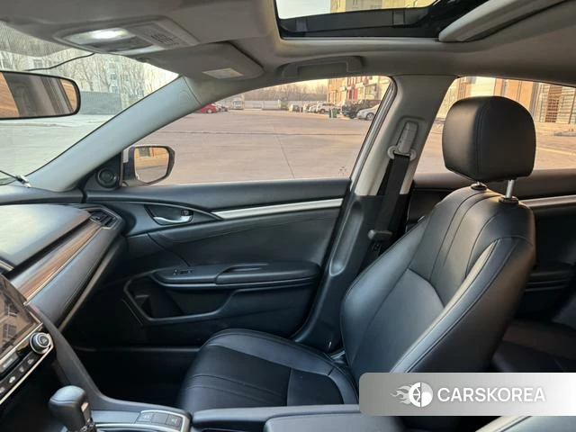 Honda Civic id 4253177 из Китая 12