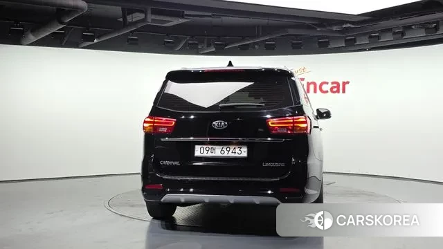 Kia The New Carnival id 3460151 из Кореи 14