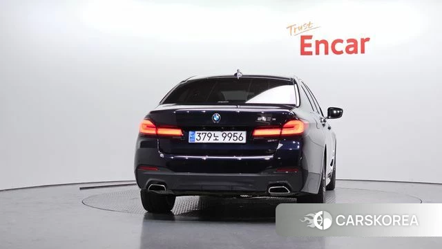 BMW 5 Series (G30) id 4355825 из Кореи 14