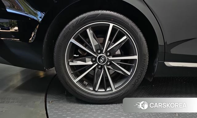 Hyundai The New Grandeur IG id 4942881 из Кореи 35