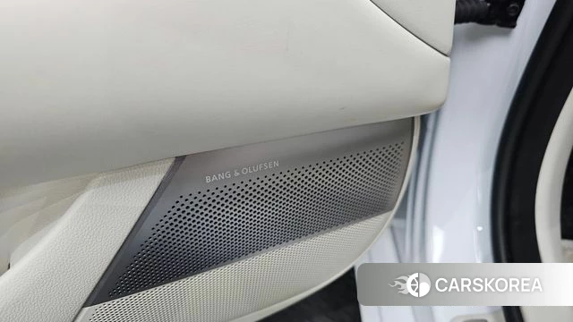 Genesis G90 (RS4) id 4579915 из Кореи 34