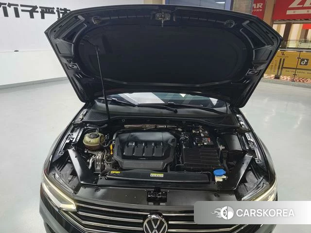 Volkswagen Magotan id 4290499 из Китая 35