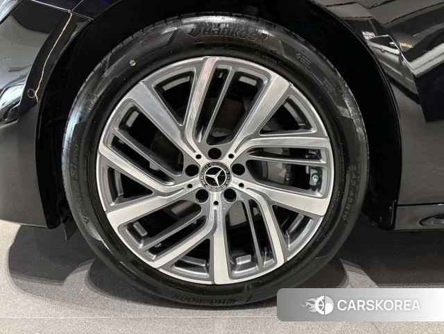 Mercedes-Benz E-class id 4313708 из Китая 35
