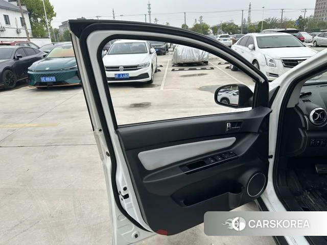 Baic New Energy EC5 id 4238966 из Китая 35