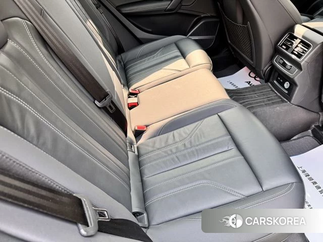 Audi Q5L id 4211480 из Китая 35