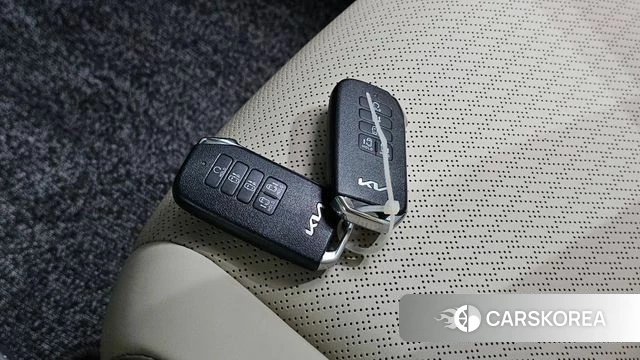 Kia Carnival 4th generation id 4935639 из Кореи 35