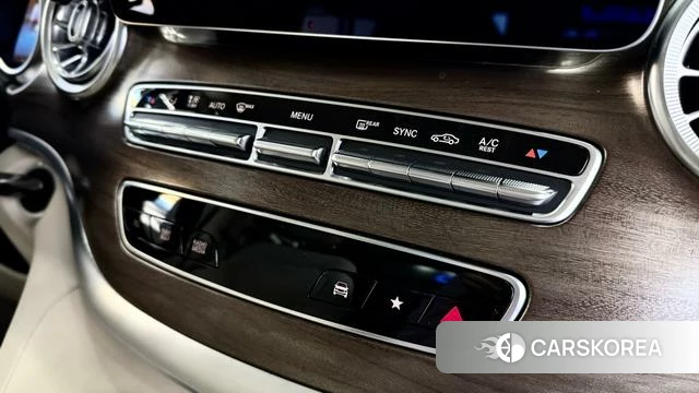 Mercedes-Benz V-class id 4256386 из Китая 35