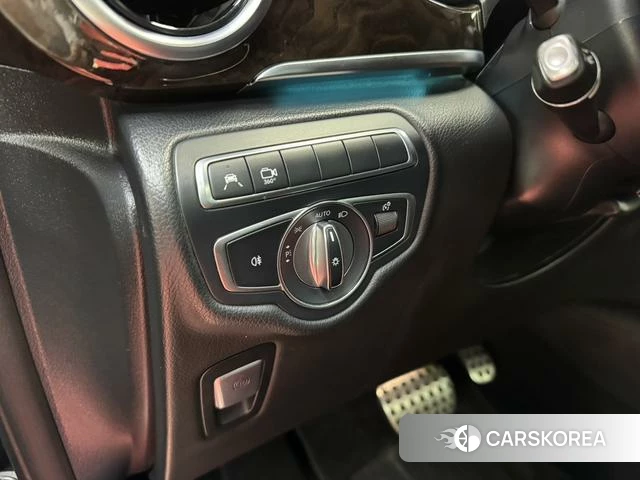 Mercedes-Benz V-class id 4208857 из Китая 35