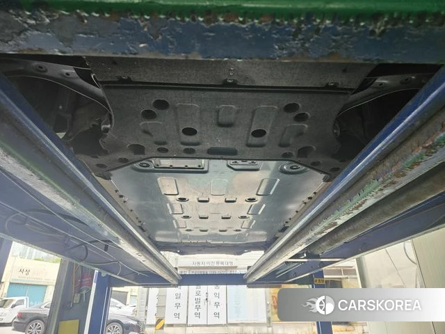 Hyundai Ionic 5 id 4636613 из Кореи 35