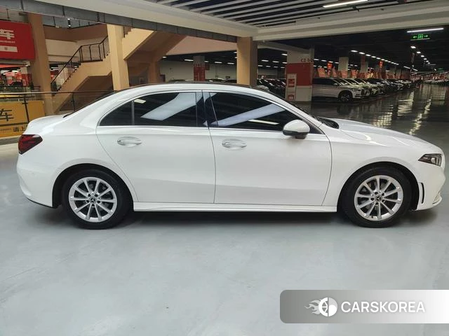 Mercedes-Benz Class A id 4365845 из Китая 35
