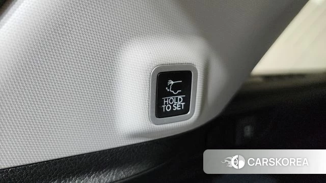 Jeep Grand Cherokee (WL) id 4186207 из Кореи 35