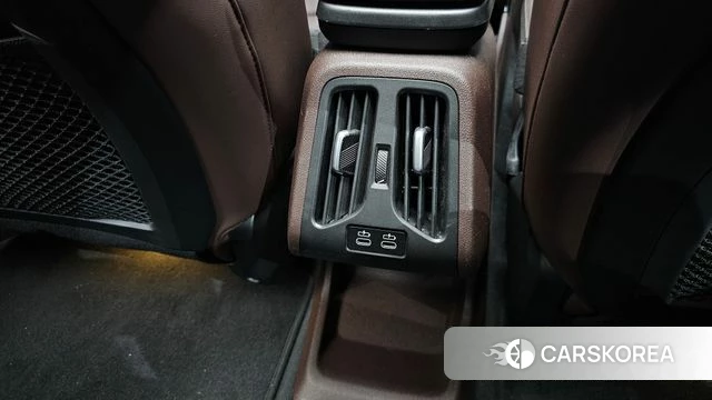 BMW iX1 (U11) id 4400859 из Кореи 35