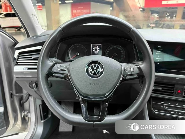 Volkswagen Bora id 4374715 из Китая 35