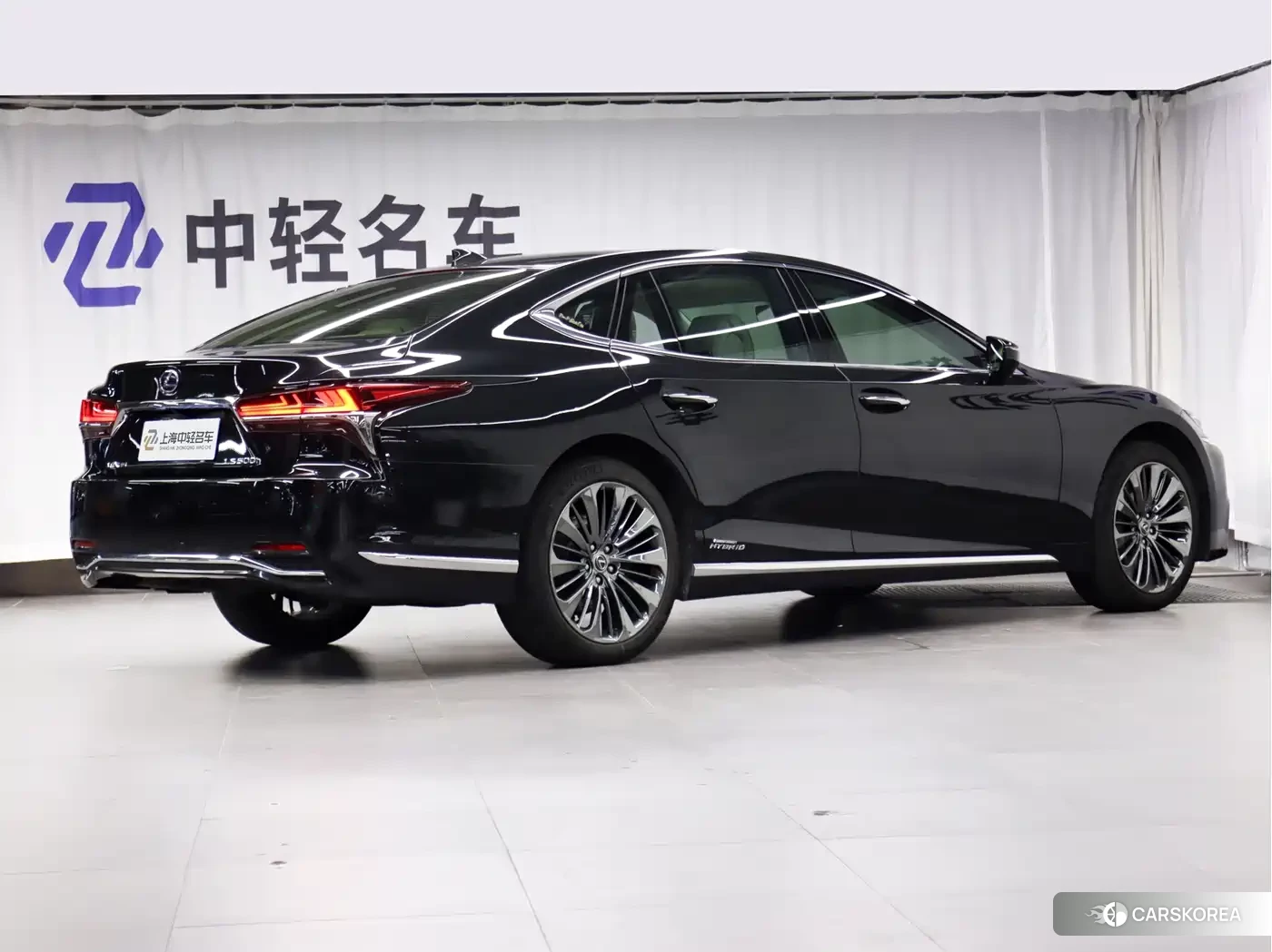 Lexus LS id 4583833 из Китая 35