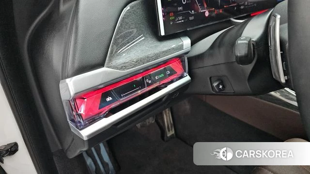BMW 7 Series (G70) id 4280866 из Кореи 35