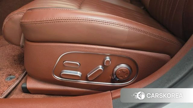 Genesis G90 (RS4) id 4763465 из Кореи 35