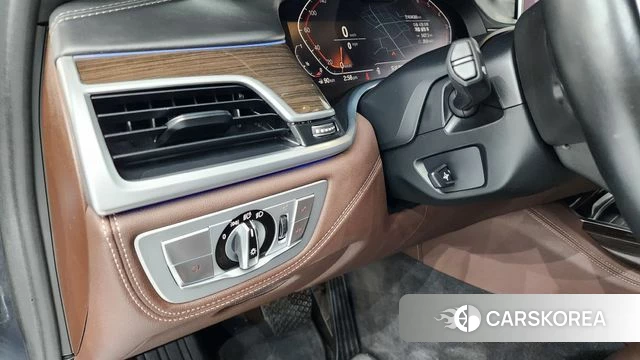 BMW 7 Series (G11) id 4595458 из Кореи 35