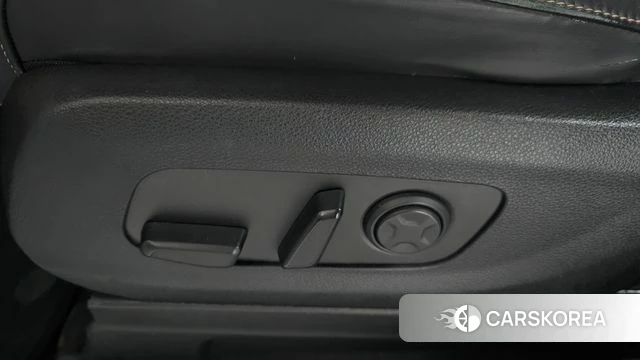 Kia Carnival 4th generation id 4415397 из Кореи 35
